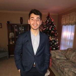 Meet your Posher, Chris